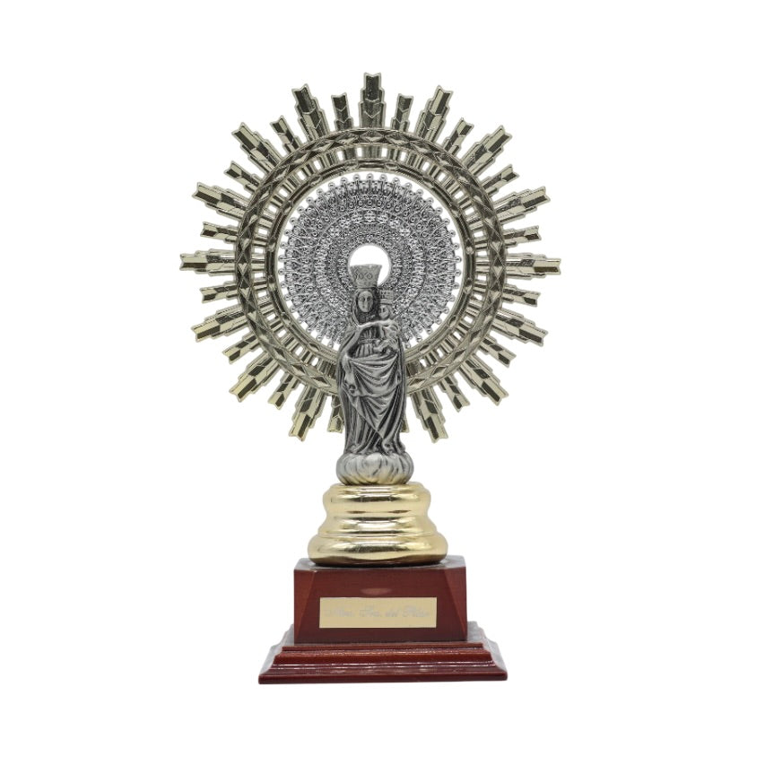 Figura Virgen del Pilar de Metal con Base de Madera de Raíz – 22 cm de Alto